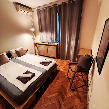 Vitoshka 3br By Bulgarianhomes Апартаменты