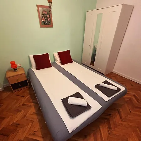 Vitoshka 3br By Bulgarianhomes София